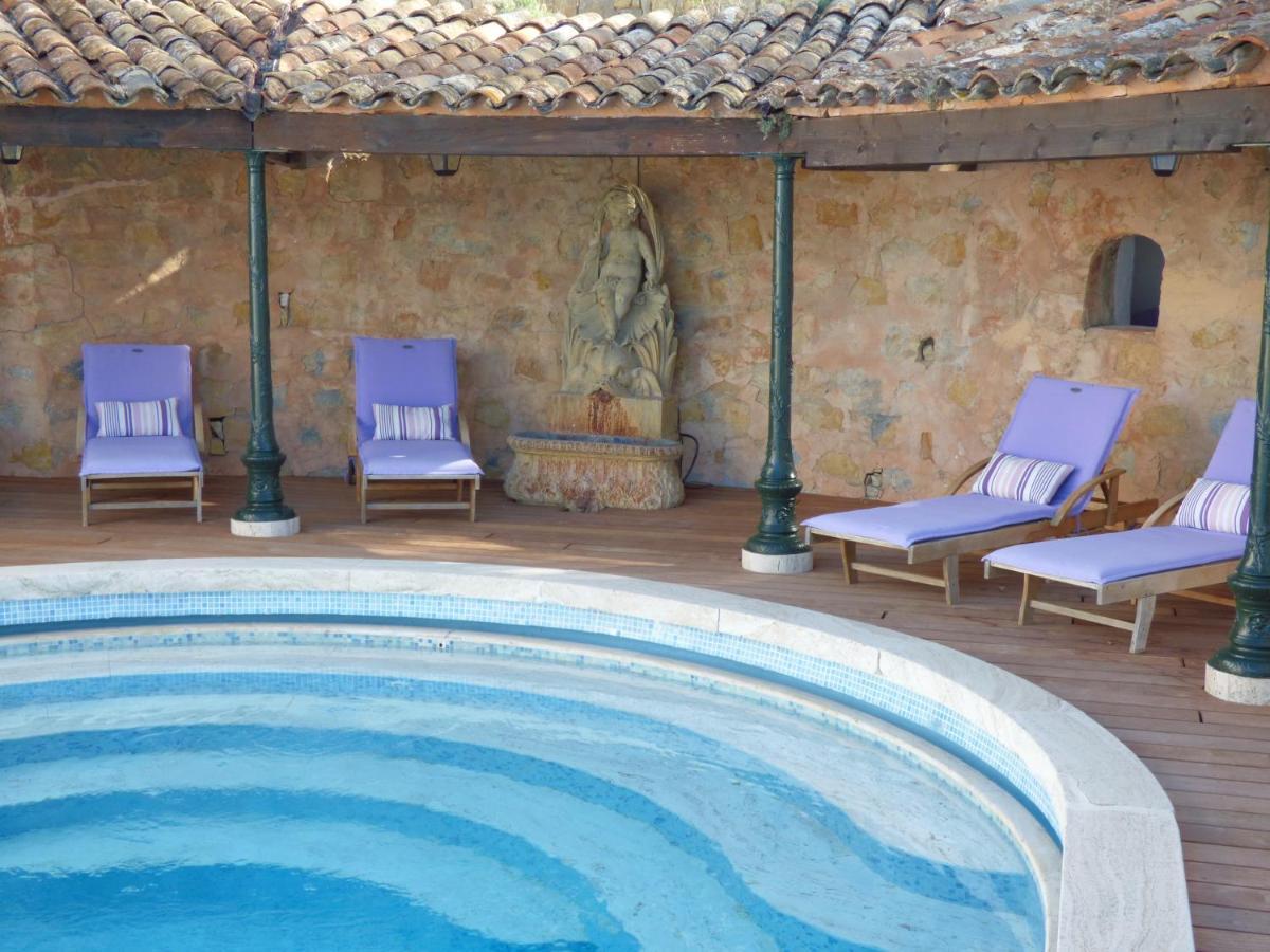 Apartment Cezanne With Heated Pool And Private Garden Chateauneuf-Grasse Eksteriør billede