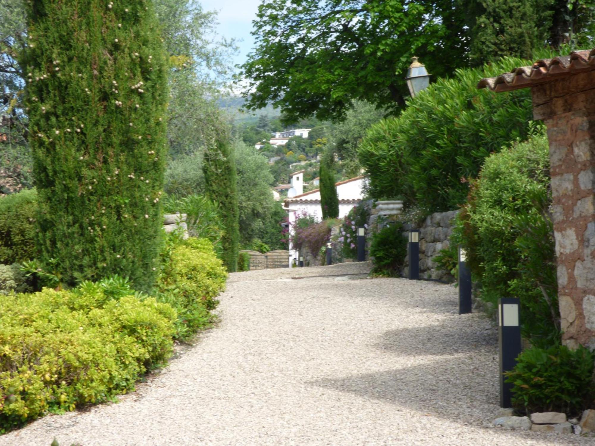 Apartment Cezanne With Heated Pool And Private Garden Chateauneuf-Grasse Eksteriør billede